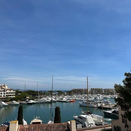 Apartmán L'Atelier Marin Sur Le Port Des Marines Cogolin Exteriér fotografie